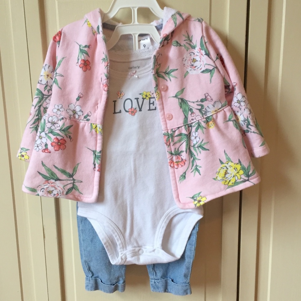 Carter’s 3 Piece Outfit 9 months